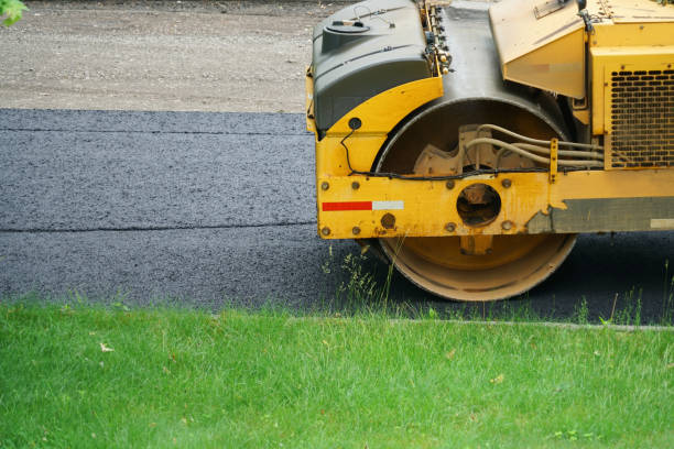 Best Driveway Resurfacing Pavers  in Licking, MO